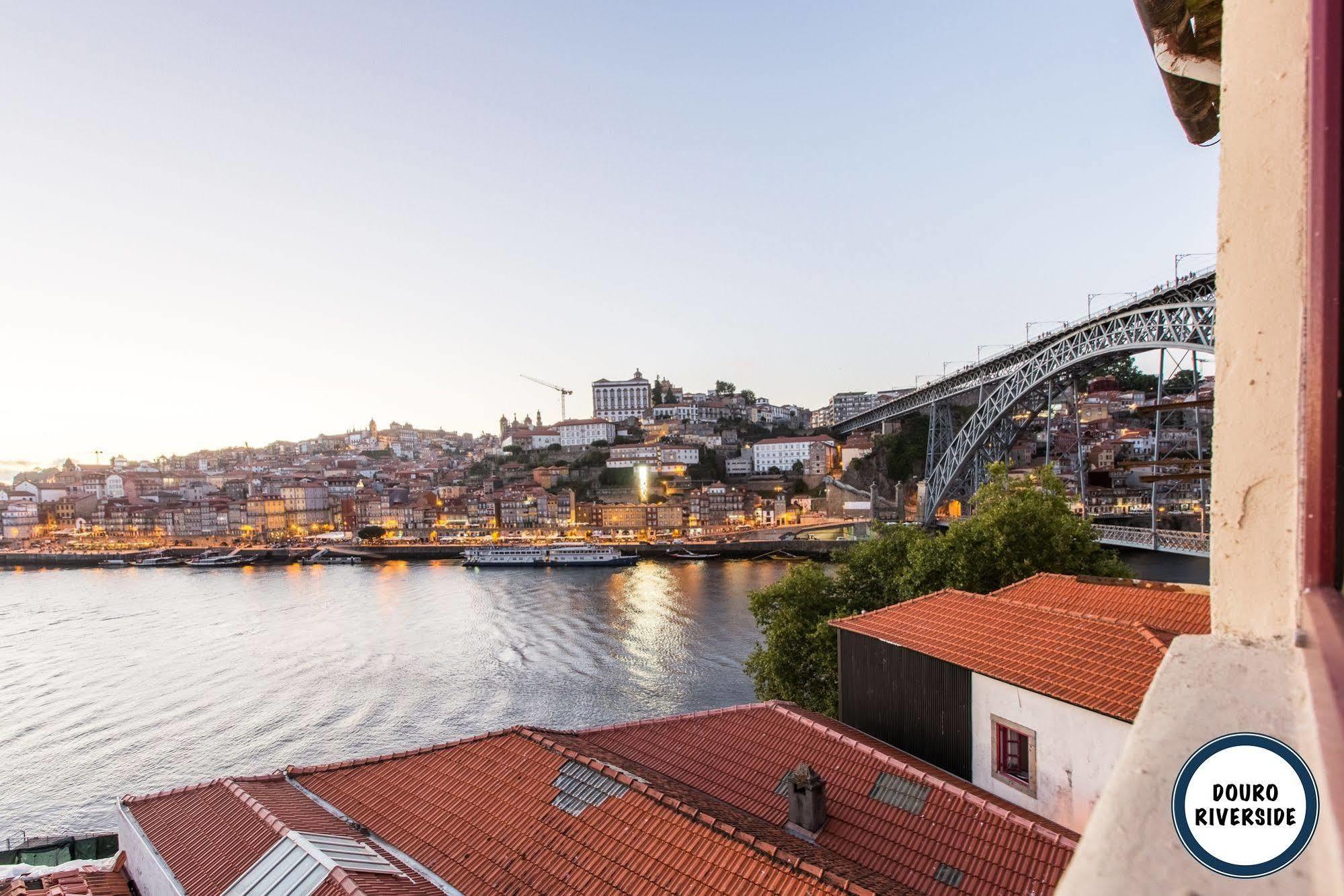 Douro Riverside Apartments Vila Nova de Gaia Exterior photo